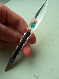 Кстати набалдашники на рукоять МКПП изготовляли в основном на зонах. И меняли на чай. В детстве закидывали "грузинский" а обратно получали ручки из орг стекла и вот такие набалдашники.