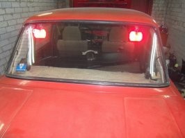 Изолента, розочки и ковры: 7 приемов тюнинга автомобиля в СССР