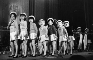 В СССР даже мюзик-хол из таких персонажей был