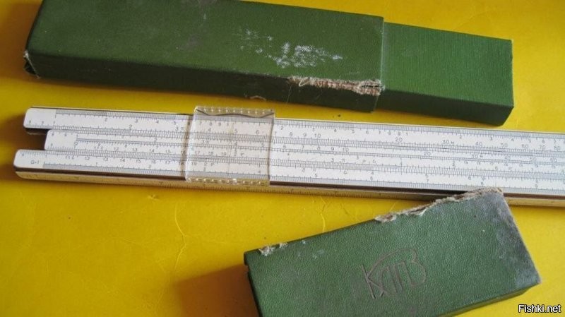 Хочется на улицу, но нужно делать уроки