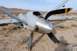 Ну и что? Давай и я фоточек покидаю. Техника падает, особенно новая. У всех также