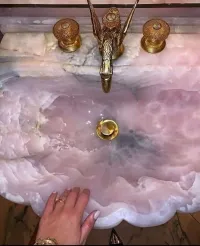 Как такую раковину отмывать?