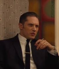 Кадры с&nbsp;танцующим Томом Харди превратились в&nbsp;очень смешной мем