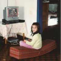 А как она должна была играть, со звуком?Тогда бы не наказали?