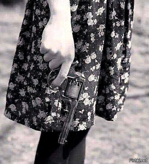 нужно уметь проигрывать.
К этой мысли следует постепенно приучать всех своих противников.