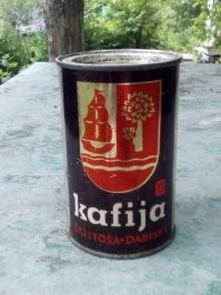 Лиепайский растворимый, тогда ( 1 и 2 фото) и сейчас 3 :