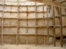 Вся эта возня вокруг звездных войн на любителя) Гораздо интереснее посмотреть на троглодитов и прокатиться по пустыне с ветерком)))