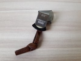 У меня есть такая флешка...