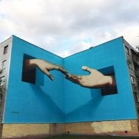 Вот только при чем тут Москва? Это Оренбург, ул. Юных Ленинцев 13... Вот яндекс-карты для подтверждения...