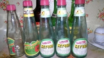 Кетчуп болгарский продавался в СССР ещё с 70-х годов.