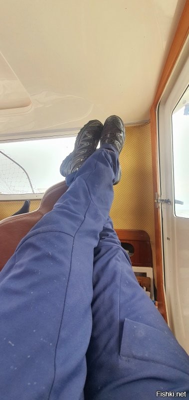 На фоне не в тренде.  Внутри. 
С горкой,  правда,  сложнее...