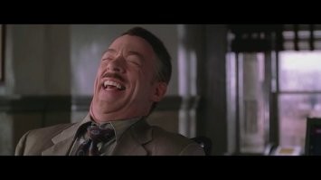 Сдал бабу, которая предлагала 3 миллиона, а главой районной администрации стала жена. Ну или тот, кто дал 4 ляма.