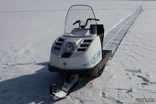 вот тема... утюжок в простонародии... по любому снегу пройдет, хорошая грузоподъемность... а тот что выше только по утрамбованному...