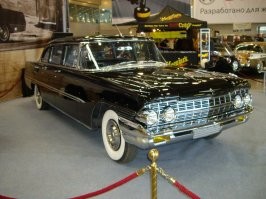 Вот ЗИЛ, ту отличий побольше