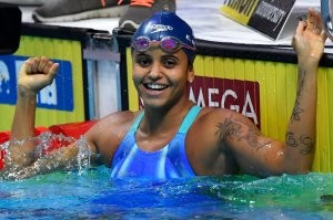 Китайским футболистам запретили татуировки