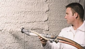 Визажист из Сербии Стефан Суботич буквально рисует женщинам новые лица