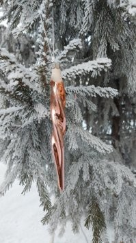 Ноябрьск. елка возле подъезда. 2020/2021