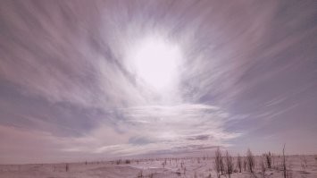 Место, откуда были сделаны те фото. Разрешение на яндексе не очень, на гугле совсем плохое. можно посмотреть на бинге, или еще где.