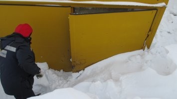 Место, откуда были сделаны те фото. Разрешение на яндексе не очень, на гугле совсем плохое. можно посмотреть на бинге, или еще где.