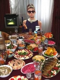 "И пень просил у ёлочки четыре раза в день"-продолжение