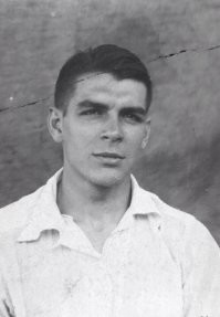 Вот, этого парня зовут Эрнесто Гевара.