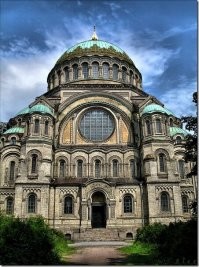 Кронштадтский Никольский Собор. Внутри доски с именами погибших под Андреевским Флагом моряков.
А вот таким он был при совке.