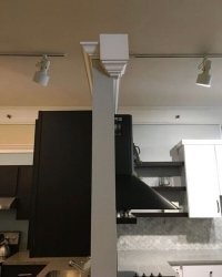 Так выглядит выставочный стенд в магазине по продаже кухонь, а не то, что аффтор написал)