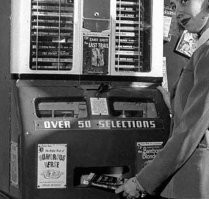 Телефон еще не изобрели а QR код уже да.