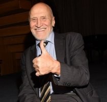 Это один из наипрекраснейших роликов за всю историю фишек.