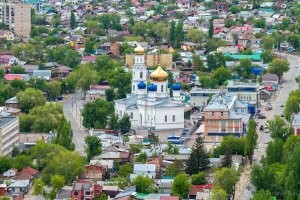 >> Любовь к уходящему образу провинциального Саратова. 
--
Да образ как то не так  далеко и ушёл :-)