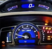 Автомеханник хренов. Машину затопило, Всё в порядке? Машина говорит НЕТ....
Это Хонда цивик 8, режим самодиагностики. На дисплее высвечиваются коды ошибок. Если ошибок нет, горит надпись NO/ Ошибок НЕТ!!