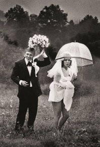 "Счастливый дождь" Латвия. СССР. 1977 год

Позже это назовут советской оккупацией.