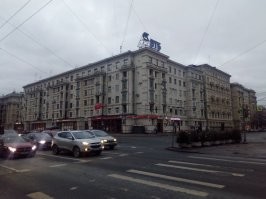 Спонсор поменялся...