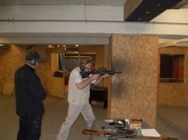 Мне такой вот больше понравился. 
На столе лежит трёхлинейка - выбрали какие то чудики из другой группы. Для пальбы в подвале!!! Одновременно получаешь удар и по печени, и по пяткам, и по голове.