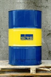 Мужчина пострадал, пытаясь распилить болгаркой бочку