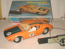 железной дороги у меня не было, а вот машинка от пико была.. но их завезли уже в поздние 80е, вот такая за 15 рублей