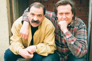 Очень похожи с Ильёй Олейниковым)