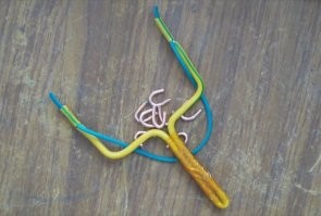 В то время скотча не было... Синяя изолента - беда и выручка!