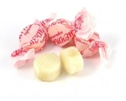 Конфеты «Радий», «Гусиные лапки», «Раковые шейки»: за что они получили свои странные названия