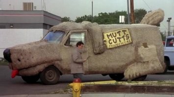 Ржавь и панды: забавные и полезные украшения для авто