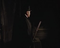 Почему ворошиловский стрелок? Себастьян Моран!