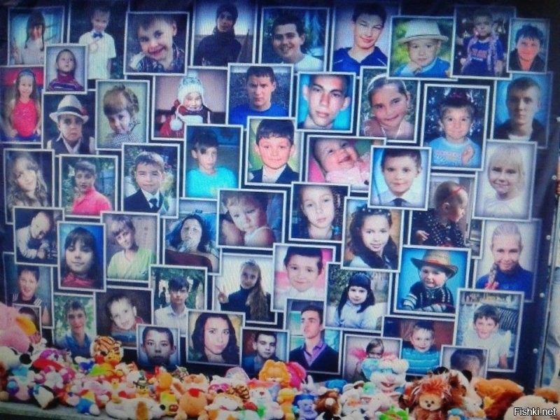 Главное детей сохранить ..Сколько там на Донбассе их погибло под обстрелами нацистов укров -бандеровцев ..