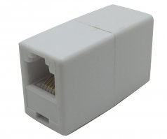 Опять связисты своё оборудование в лесу раскидали.