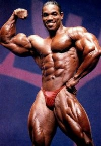 Автор не совсем в теме. Или это перевод какой-то старой статьи. 
И Флекс Уиллер уже выглядит совершенно иначе.