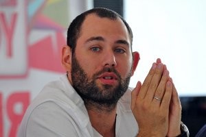 у Слепакова похоже 2е сверху