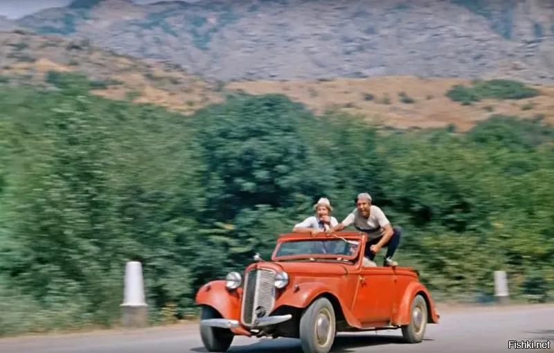 Это тоже мечта. Фильмы культовее некуда. И не только автомобиль!