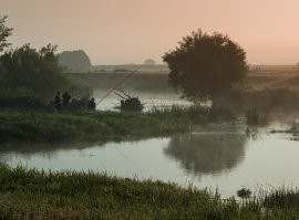 Пять утра на будильнике - самое время для рыбалки!