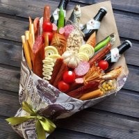 Странные букеты, некоторые из которых можно взять на вооружение