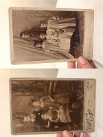 Нахрена покупать фото чужих людей? Тем более детей древних. Они же как из фильма ужасов выглядят)) Выселять потом ее нахрен из дома)))