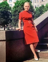 На Белохвостикову полстраны дрочило.